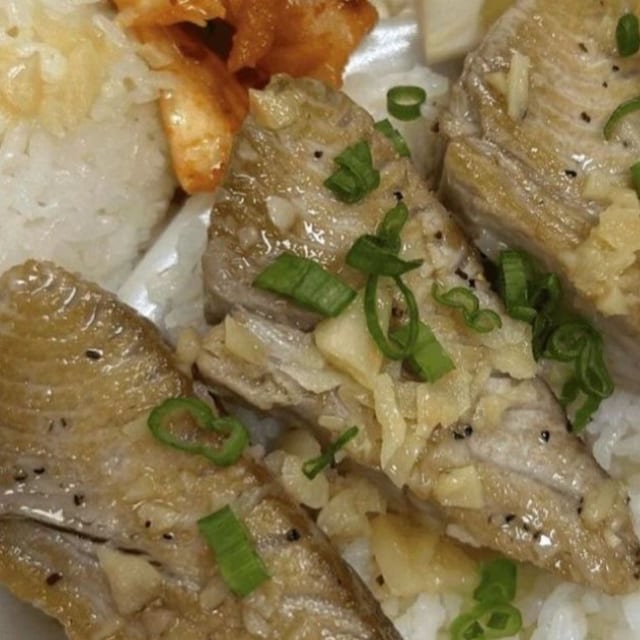 Garlic Ahi.